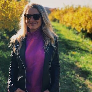 Meet your Posher, Victoria